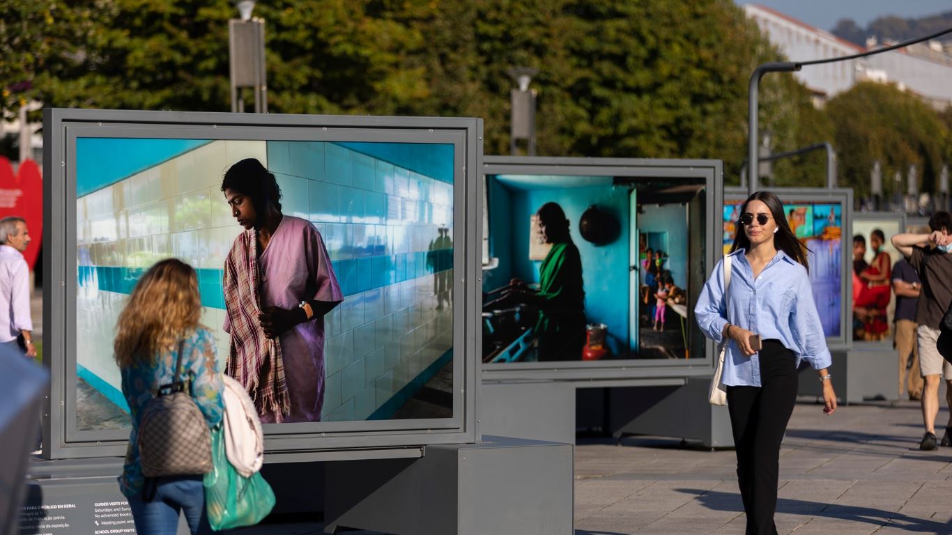 Exposição “Terra de Sonhos” mostra assimetrias do mundo rural da Índia