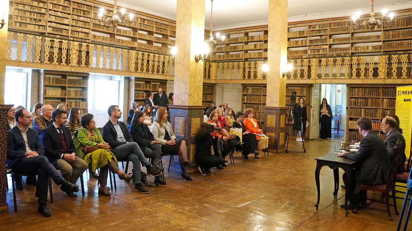 Semana da Leitura arranca em Braga com lançamento do "Lab PNL"