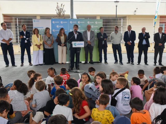 Inauguração da nova Escola Básica de Portela da Azóia