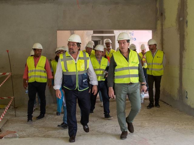 Visita à obra de requalificação da Escola Maria Veleda