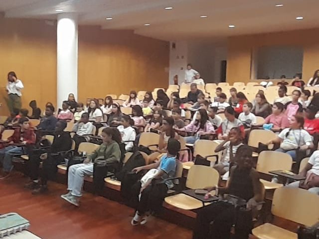 Educação | Ano letivo 2025/2026 | Atividades de Acolhimento e Integração | 5º anos | À Descoberta da Escola