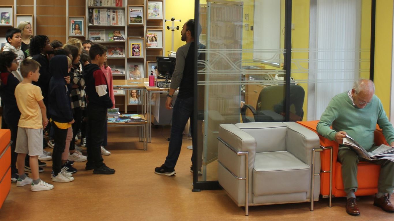 Horário e contactos