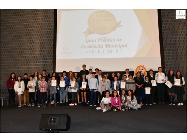 Município premeia Mérito Escolar