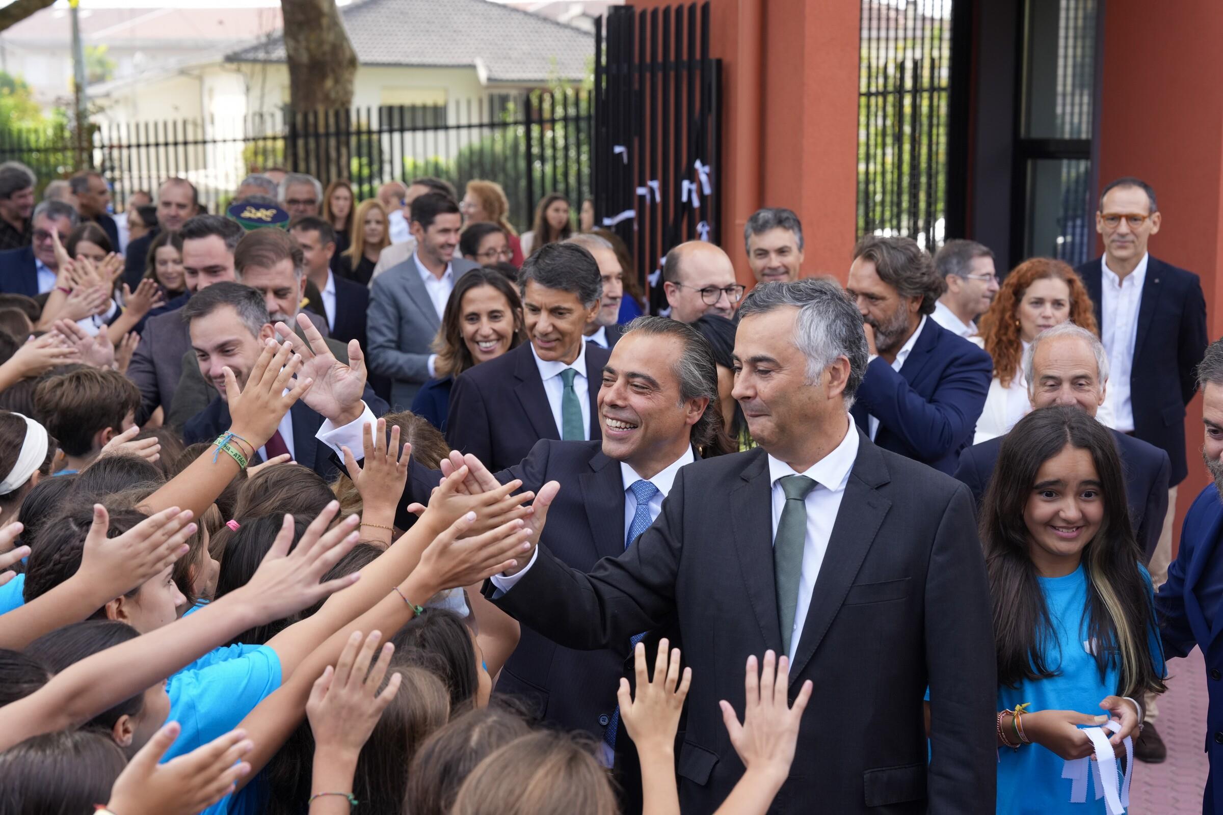 Pavilhão Desportivo e Campo de Jogos da Escola Básica de São Torcato inaugurados com a presença do Ministro da Educação